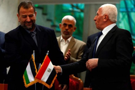 مصر نجحت في استعادة الملف الفلسطيني من قطر وإقرار المصالحة