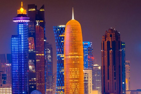 قطر  دخلت المزاد بعد قرار تميم بيعها بالقطعة