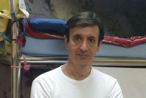 الفرنسي المعتقل بسجون قطر  يصرخ مخاطبا الرأي العام العالمي لإنقاذه من زبانية الحمدين