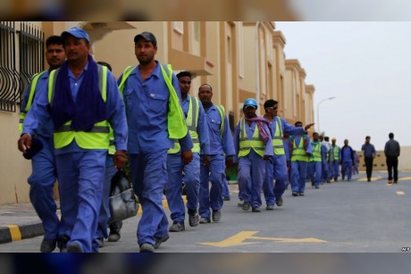 قطر تحرم العمال من حقوقهم