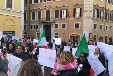 تظاهرات في إيطاليا