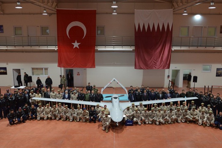 تركيا تسلم قطر طائرات دون طيار تجسسية