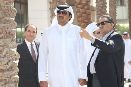 عزمي بشارة وتميم